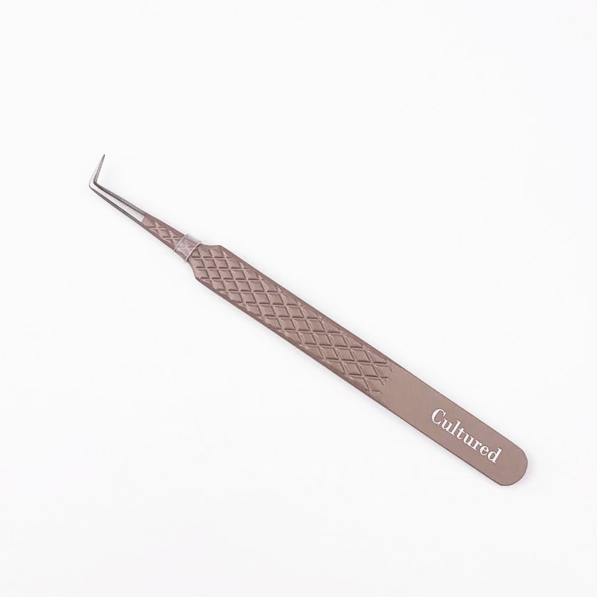 Cultured 90 degree Tweezer